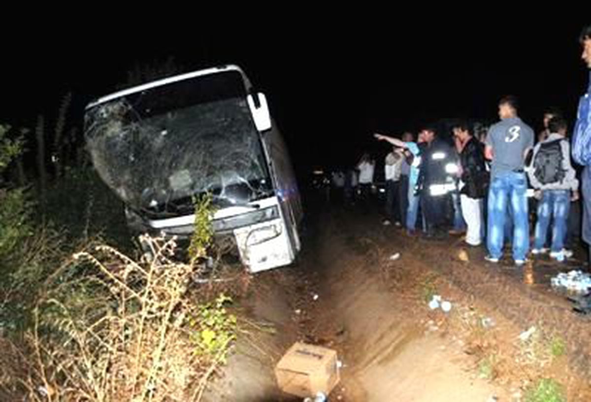 Tokat\'ta Otobüs Yoldan Çıktı: 9 Yaralı