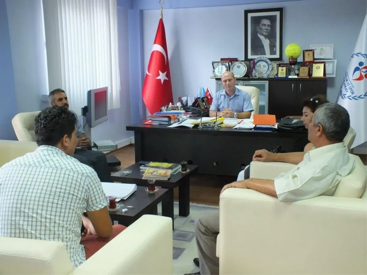 \'Yabancı Olmak Dost Olmak\' Projesi Sorumlularından Koç\'a Ziyaret