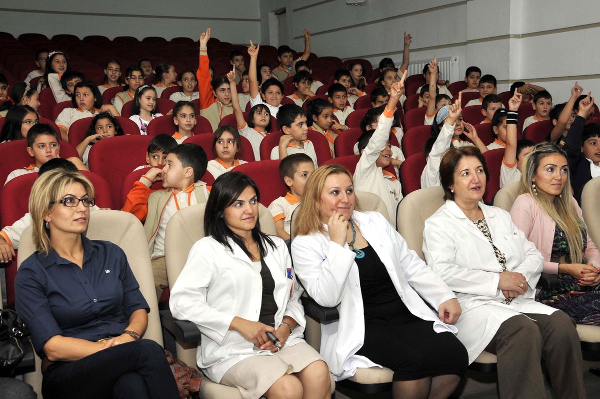 Yenimahalle\'de "Hayvan Hakları" Eğitimi