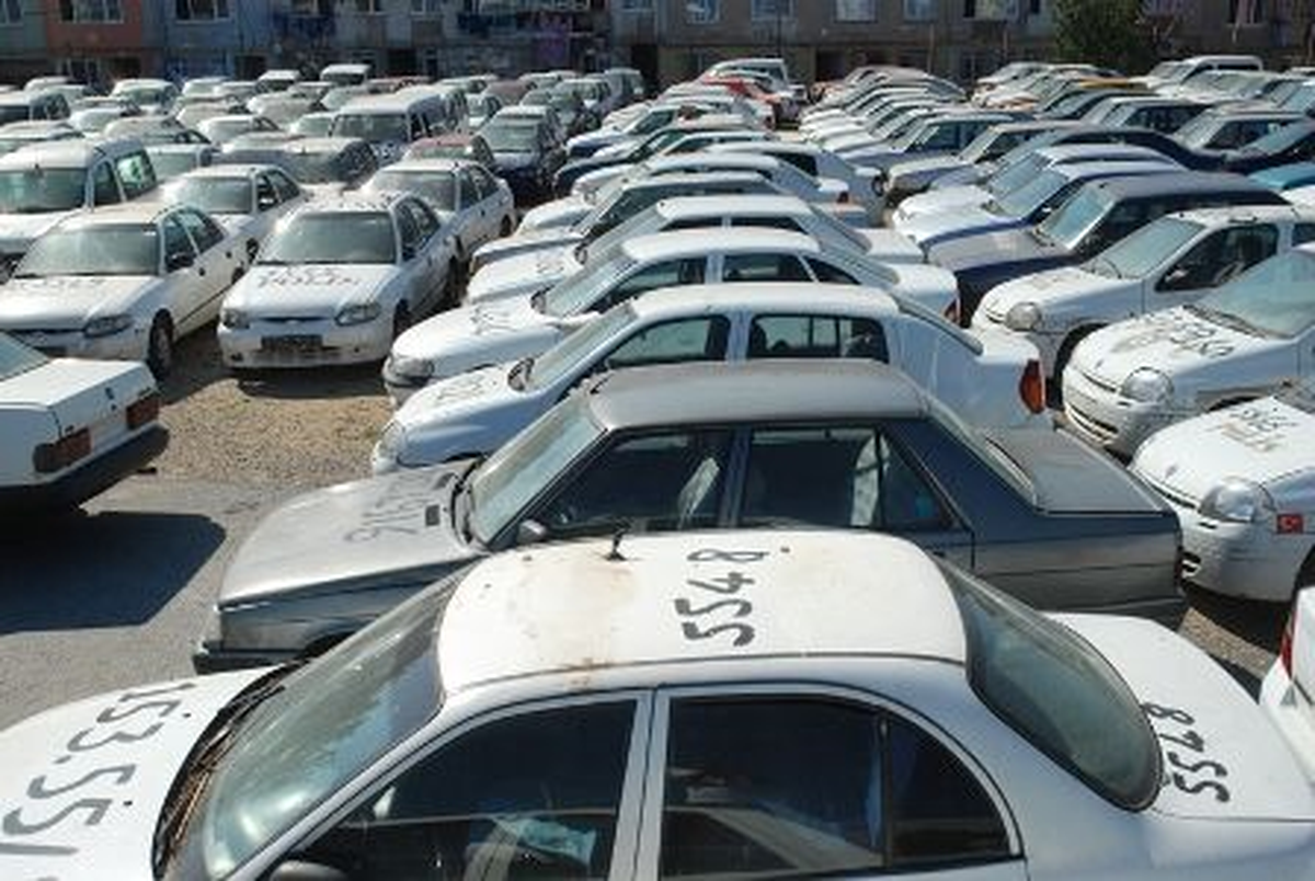 Yollardaki Araçların 3\'te 1\'i Yaşlı