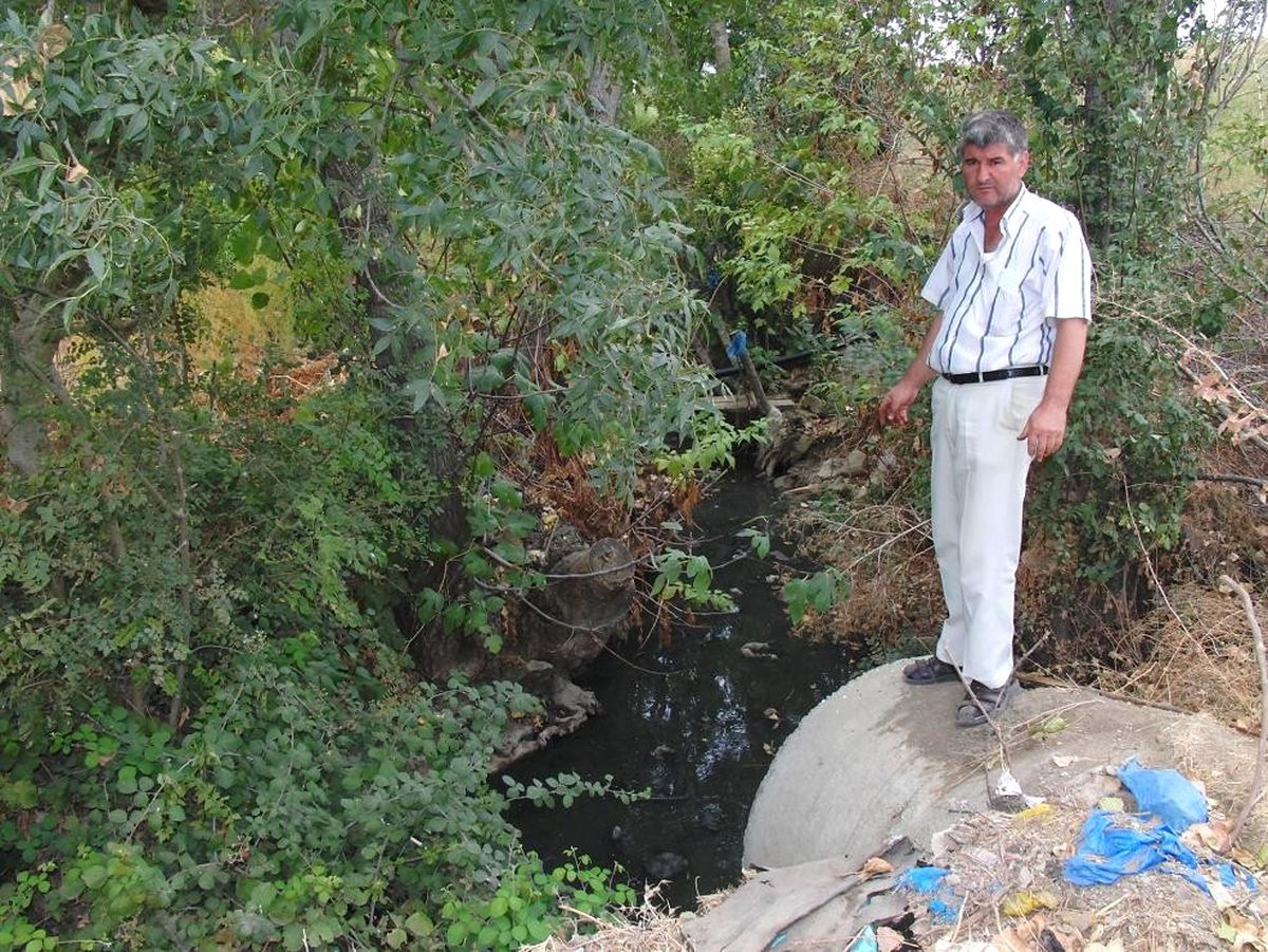Açık Kanalizasyon Hastalık Saçtı