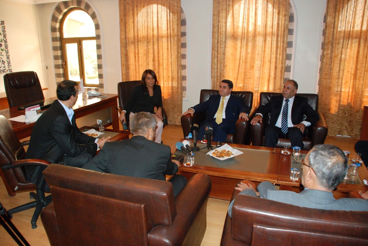 "Savaş Politikaları Kesinlikle Bir Sonuç Vermez"