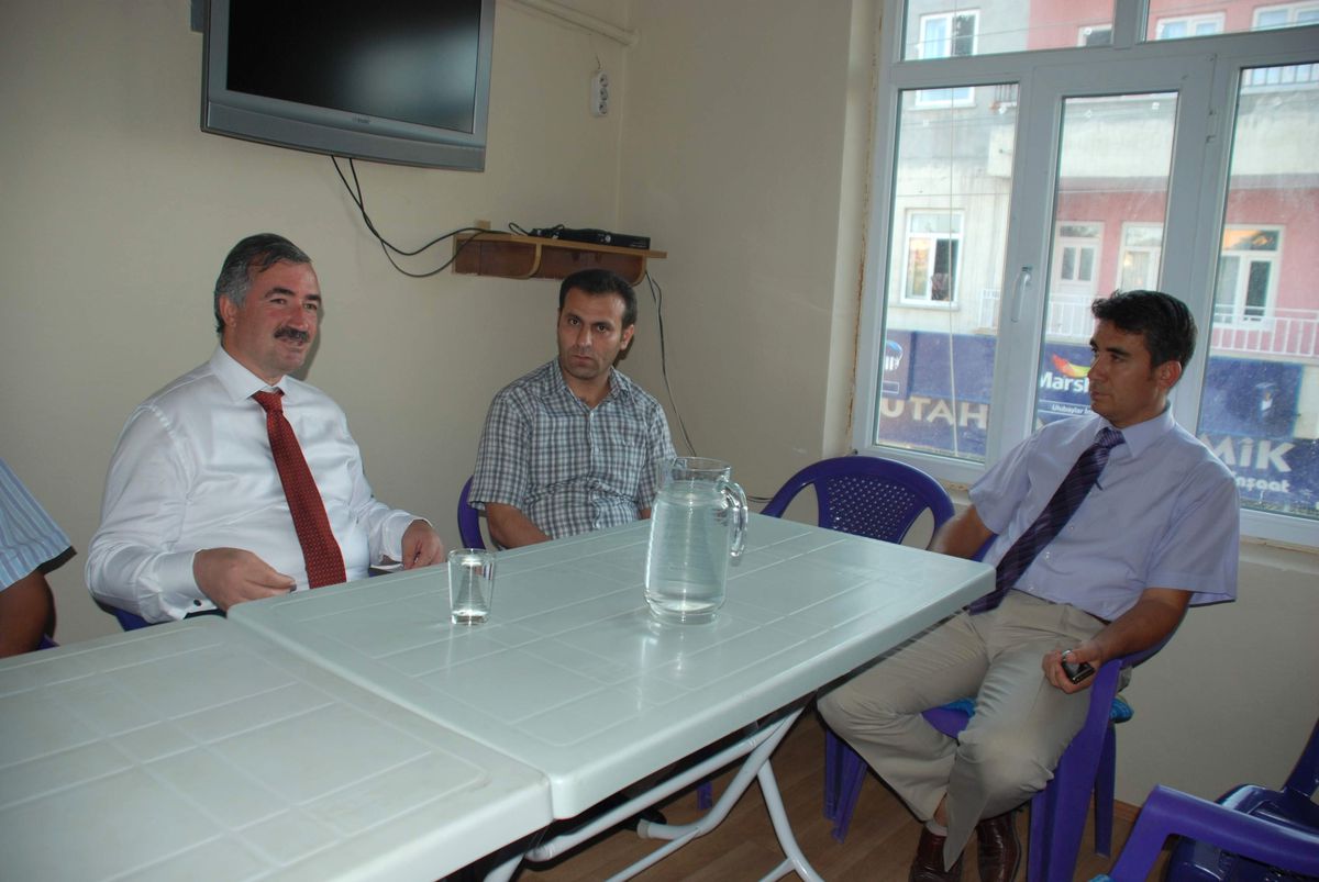 Başkan Turanlı Eğitimcileri Ziyaret Etti