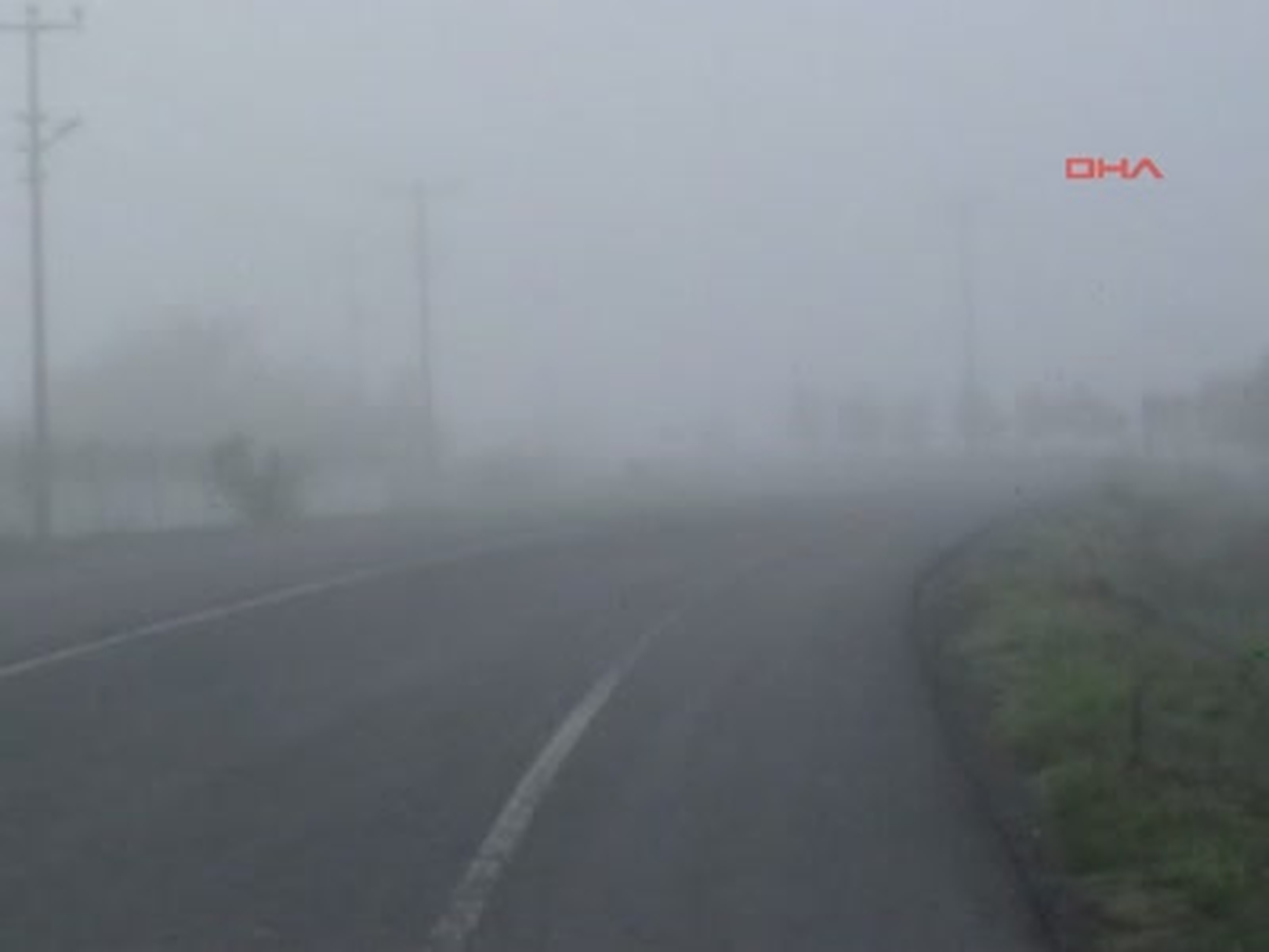 Çorlu\'da Sis Etkili Oldu