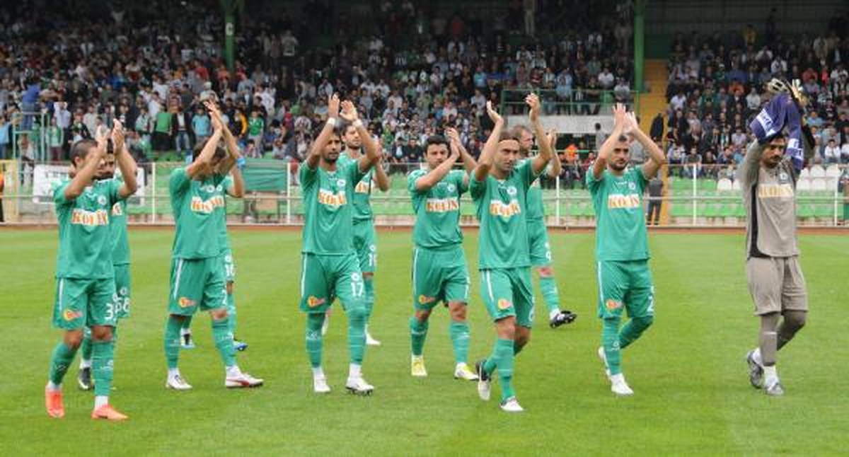 Giresunspor Teknik Direktörü Demir: Kazanmak Zorundayız
