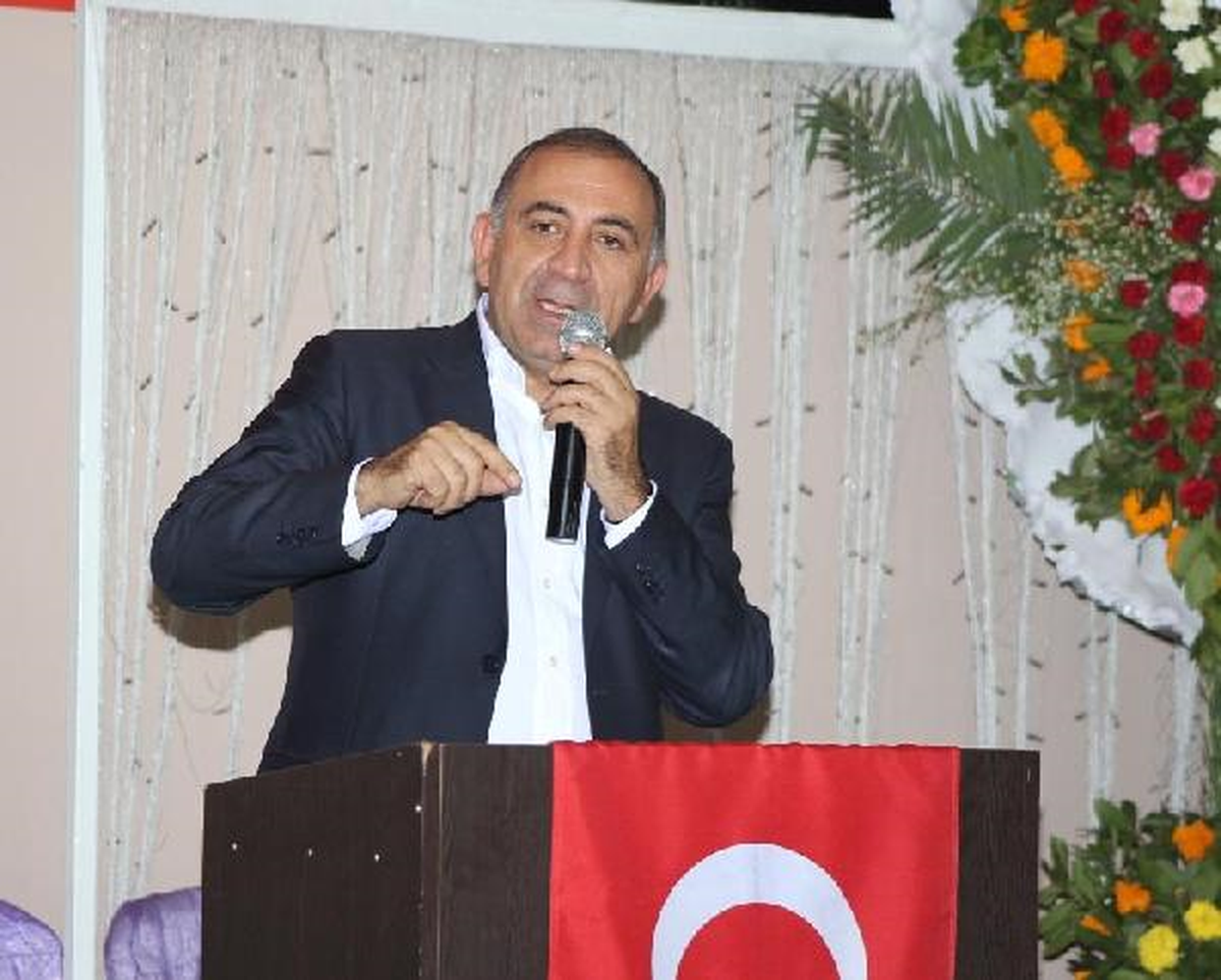 Gürsel Tekin: Karşımızda 3 Z\'li AKP Var