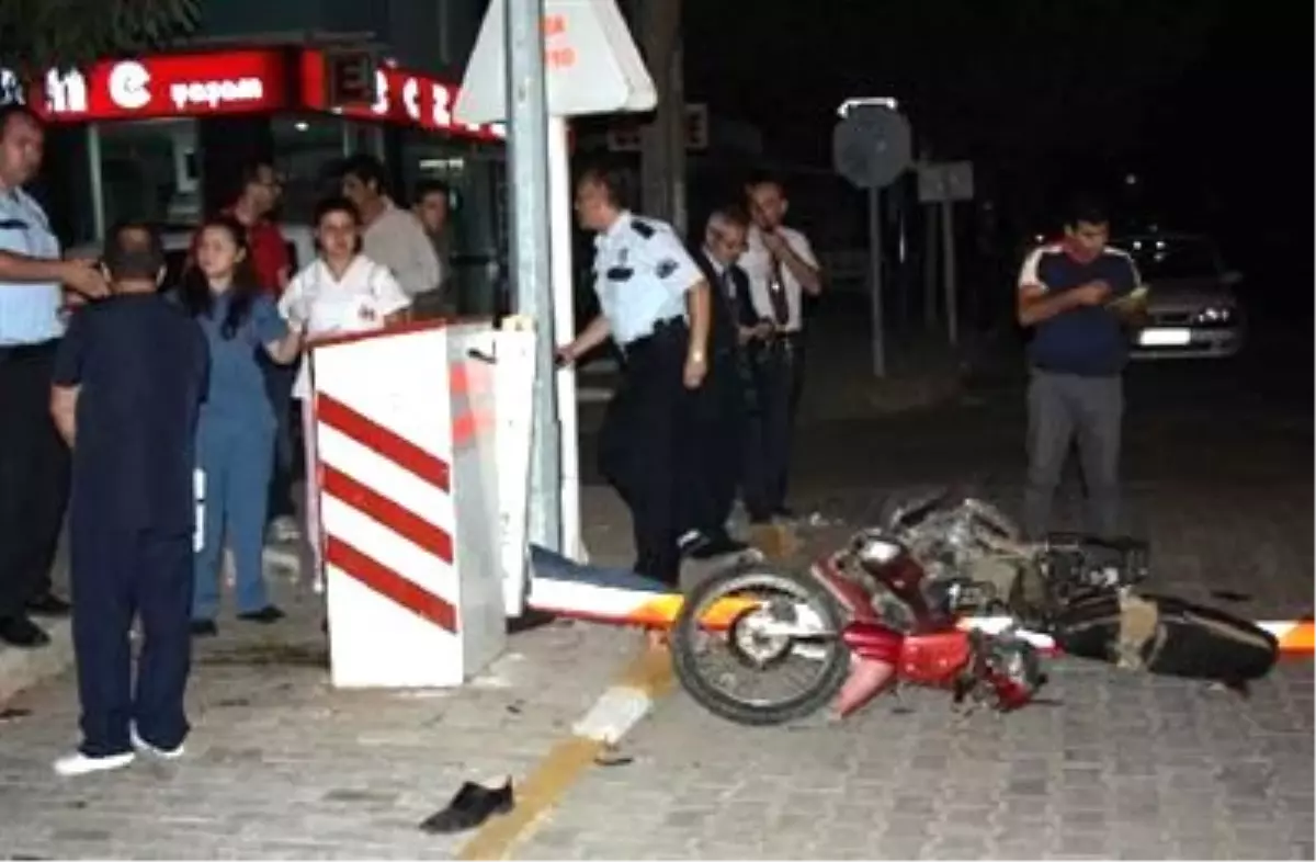 Trenin Çarptığı Motosikletli Öldü