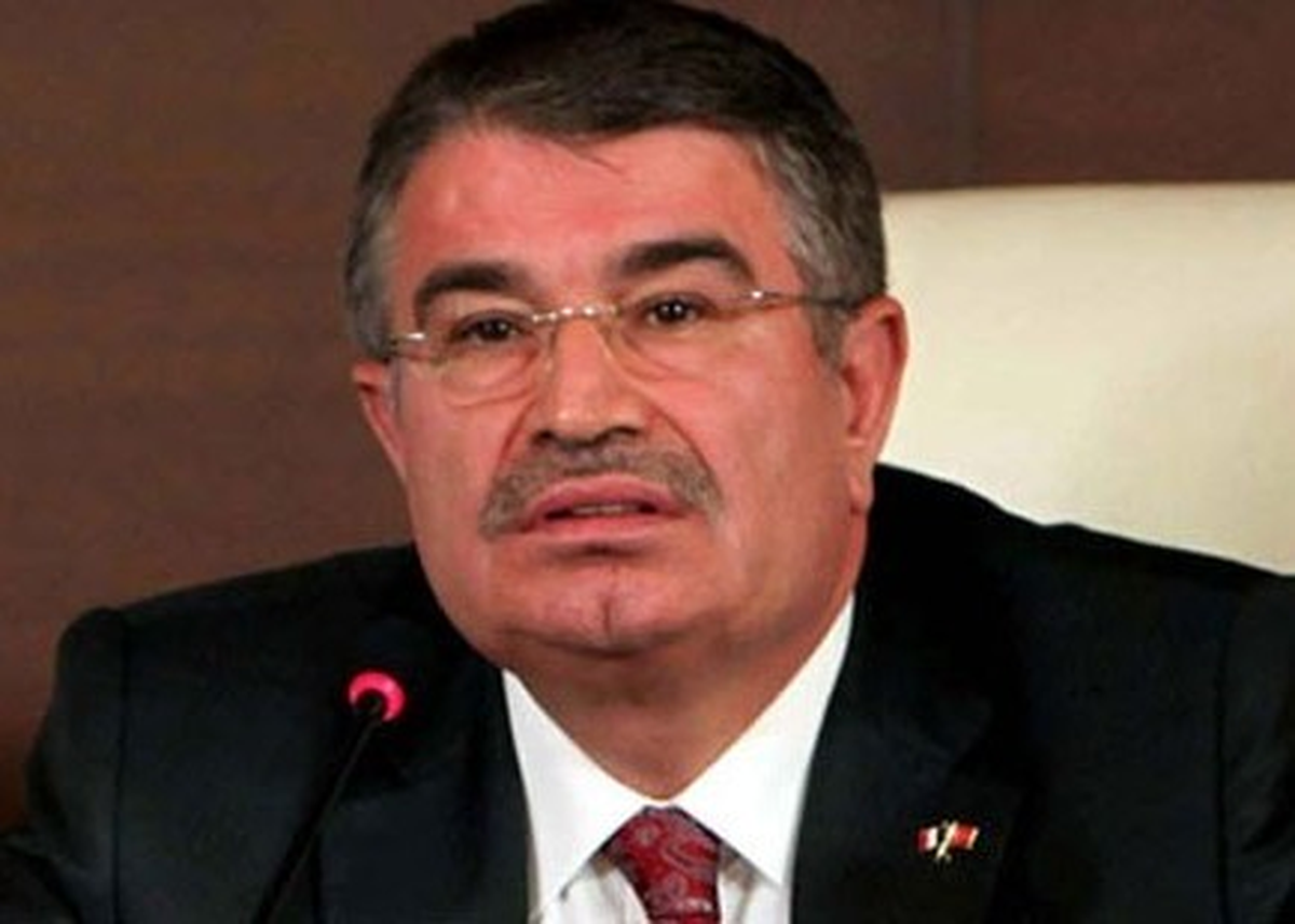 İçişleri Bakanı Şahin\'den Ankara\'da Bulunan El Bombalarıyla İlgili Açıklama