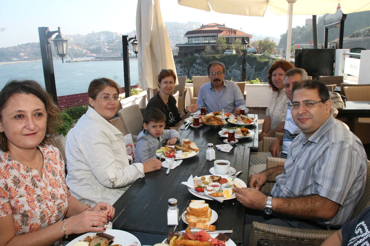 Jeoloji Mühendisleri Odası Başkanı Koç, Üniversite Öğrencileriyle Bir Araya Geldi