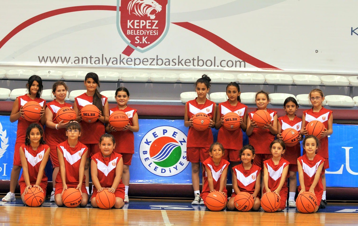 Kepez Kış Spor Okulu Açılıyor