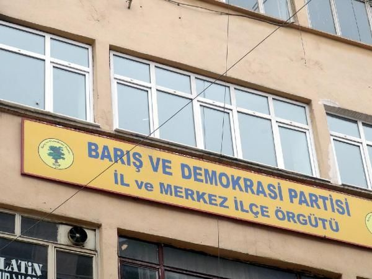 Malatya\'da BDP İl Binasına Silahlı Saldırı (2)