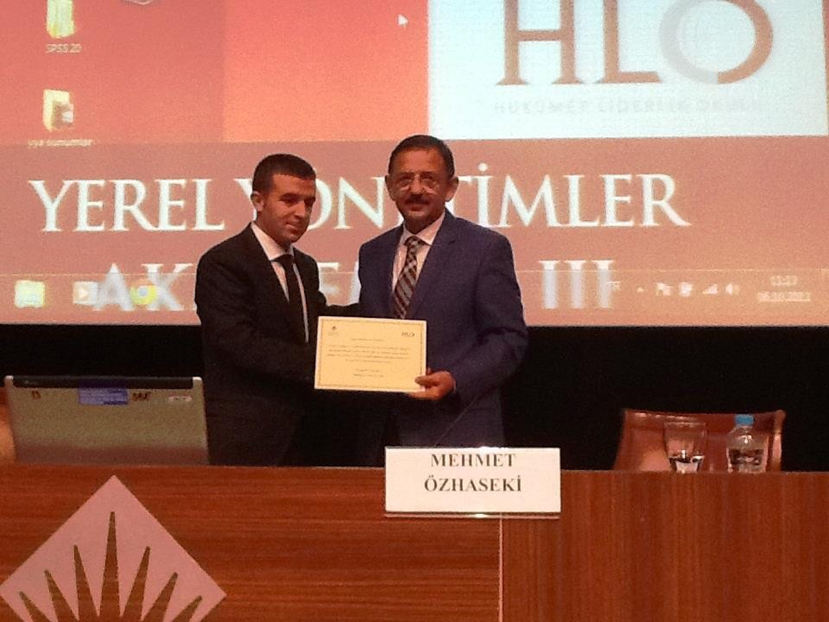 Özhaseki Bahçeşehir\'de Konferans Verdi