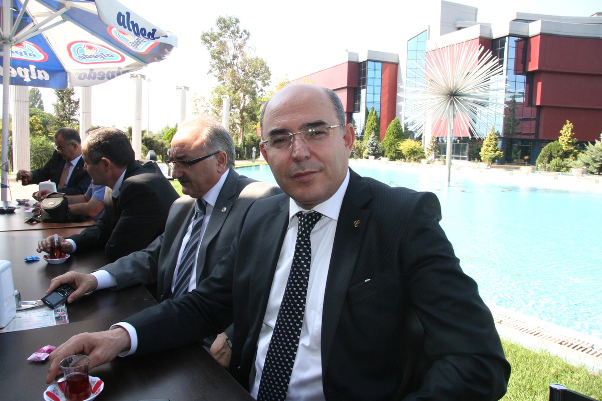 "Tezkereye Milli Mesele Olduğu İçin Destek Verdik"