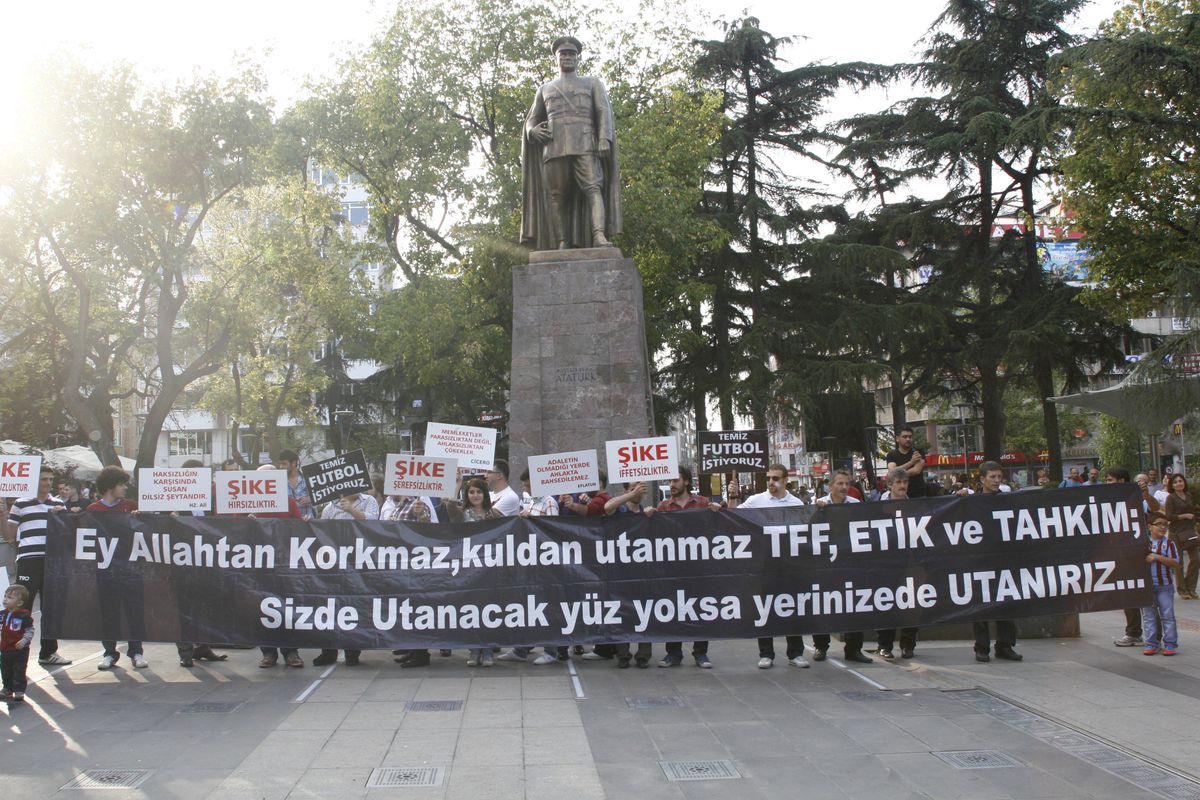 Trabzon\'da \'Temiz Futbol\' Eylemi