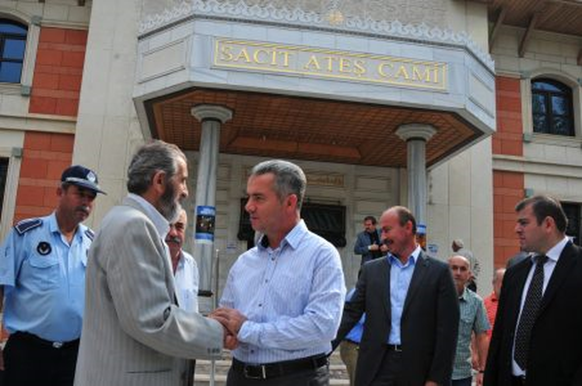 Uzun: Her Platformda Vatandaşla Birlikteyiz
