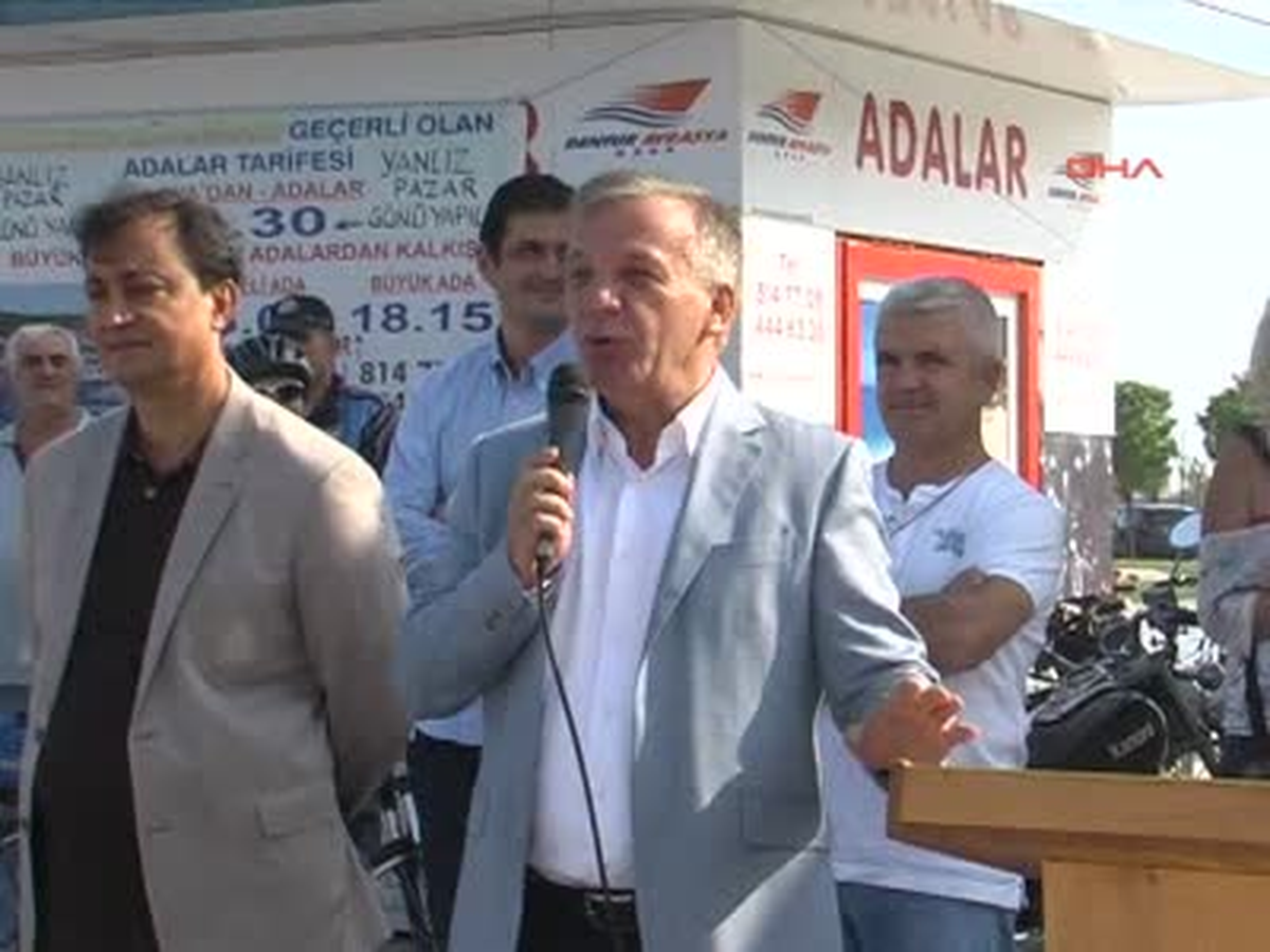 Festival İdo Protestosu ile Başladı