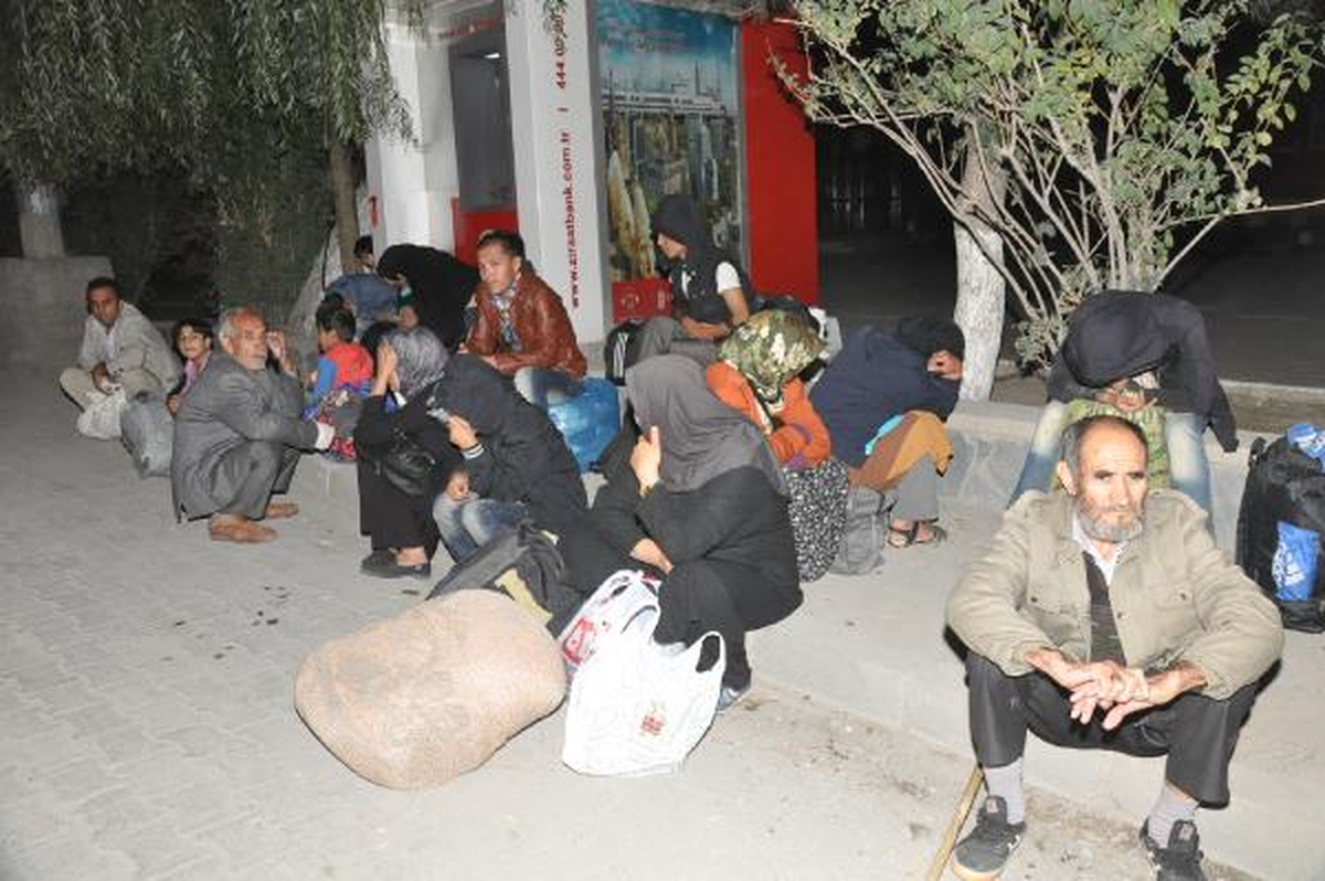 Afgan Mültecilere Hakkari Sahip Çıktı