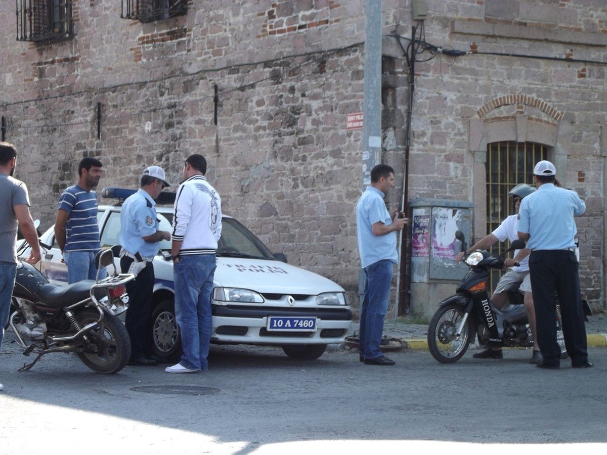 Ayvalık Emniyeti Çalıntı Motosiklet Avında