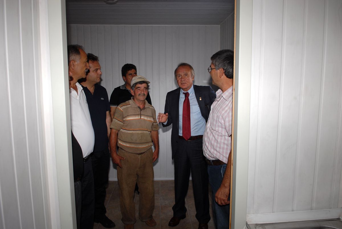 Başkan Evcilmen\'den Yangınzede Aileye Yardım Eli
