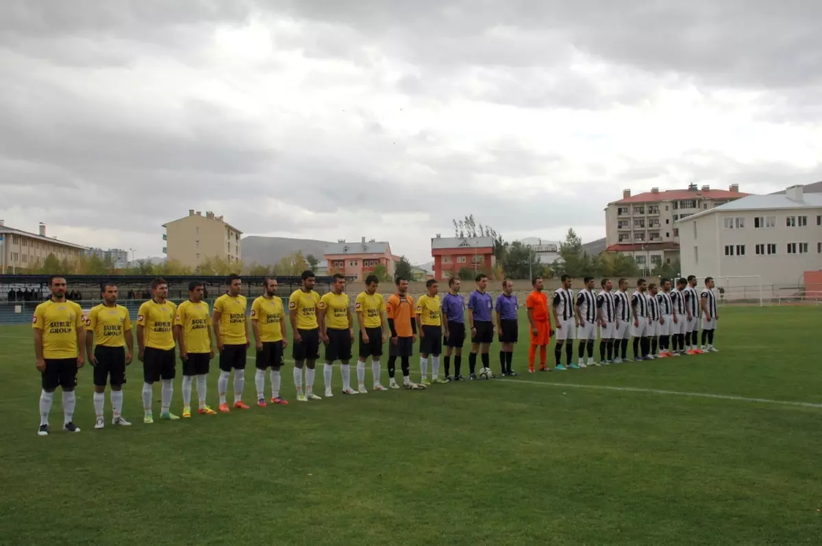 Bayburt Grup Özel İdare Gençlikspor 3 Golle 3 Puan Kazandı
