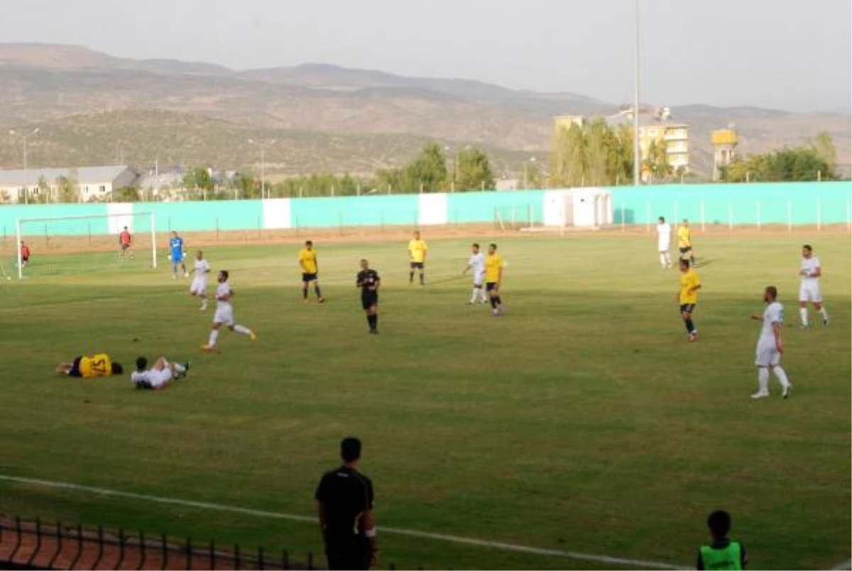 Belediye Bingölspor - Menemen Belediyespor: 0-0