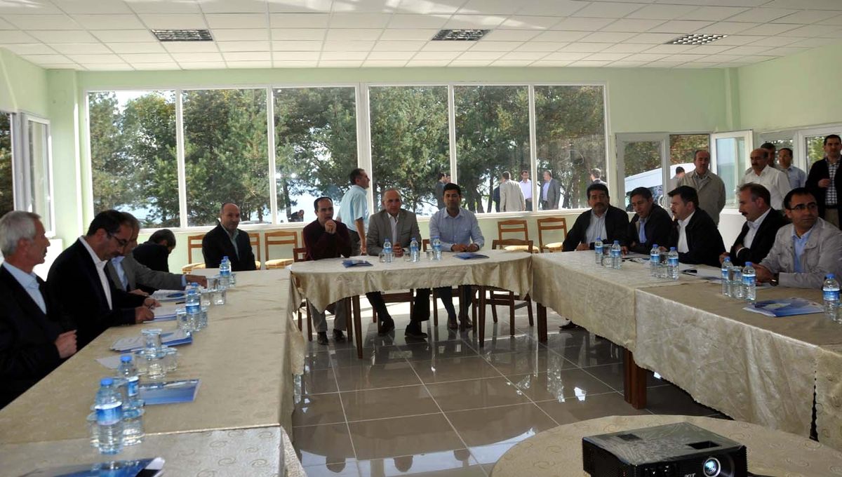 Bitlis\'te 9 İlin Milli Eğitim Müdürleri Bir Araya Geldi
