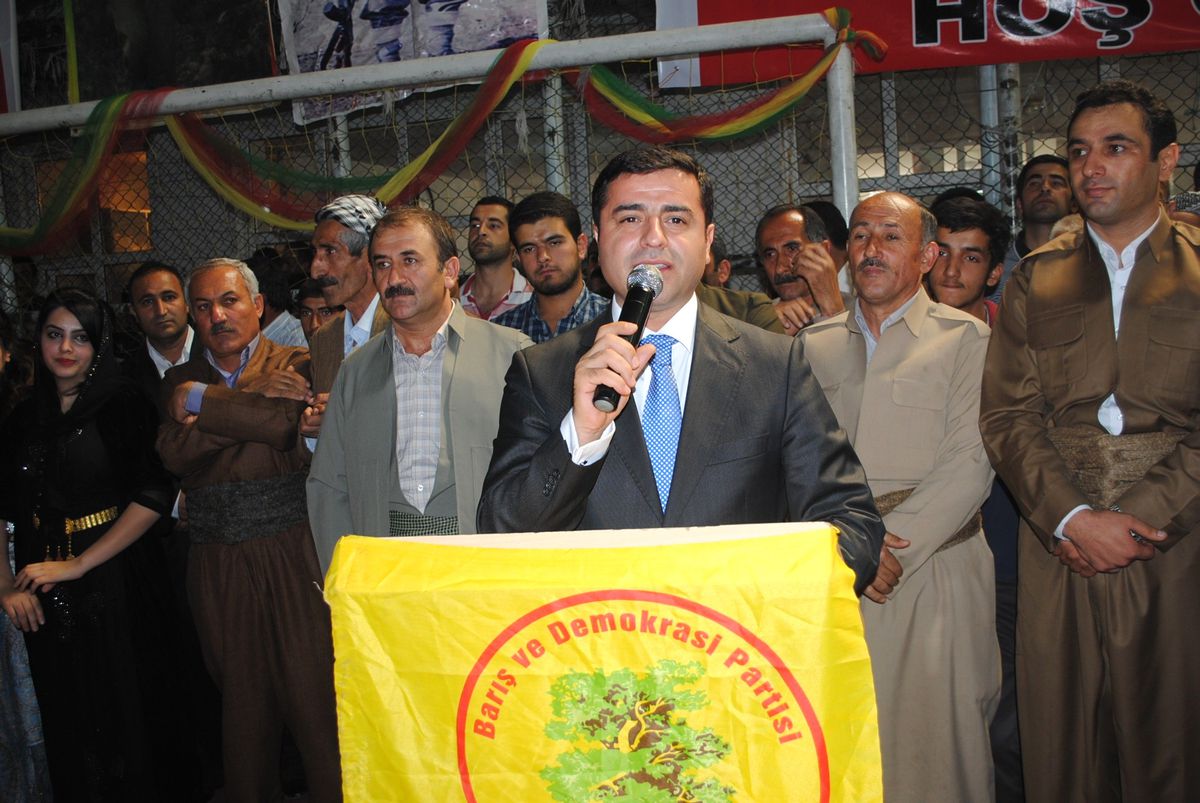 BDP\'li Demirtaş: Allah Peygamber Hatrına