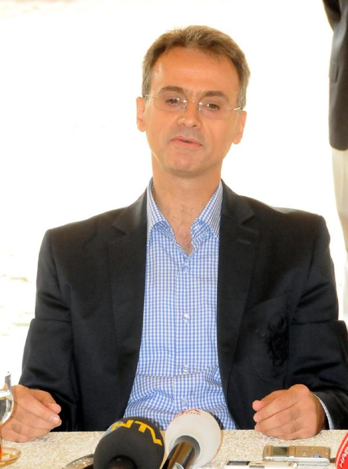\'Dağda Ölen Teröriste Ağlayamıyorsanız, İnsan Değilsiniz\'
