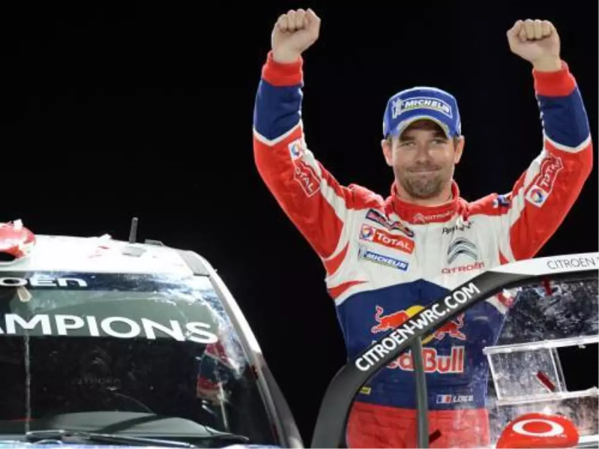 Dünya Ralli Şampiyonası\'nda Fransa Rallisi\'ni Kazanan Citroen Total World Rally Takımının Fransız...