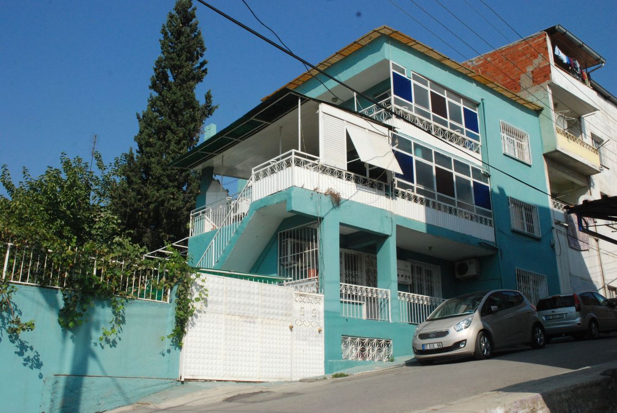 Evine Giren Hırsız Değilmiş