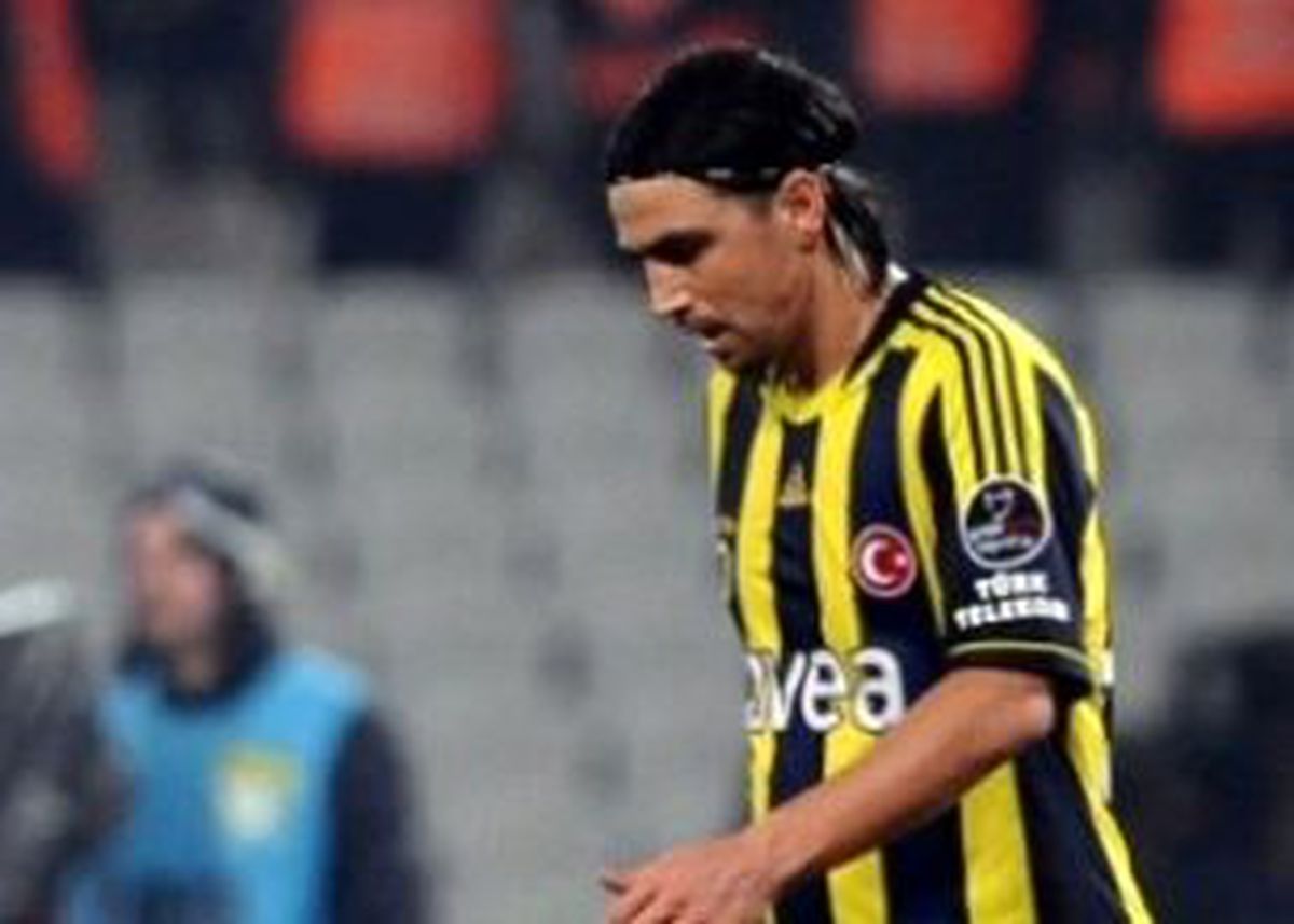F.bahçe\'de Derbi Öncesi Şok Haber!