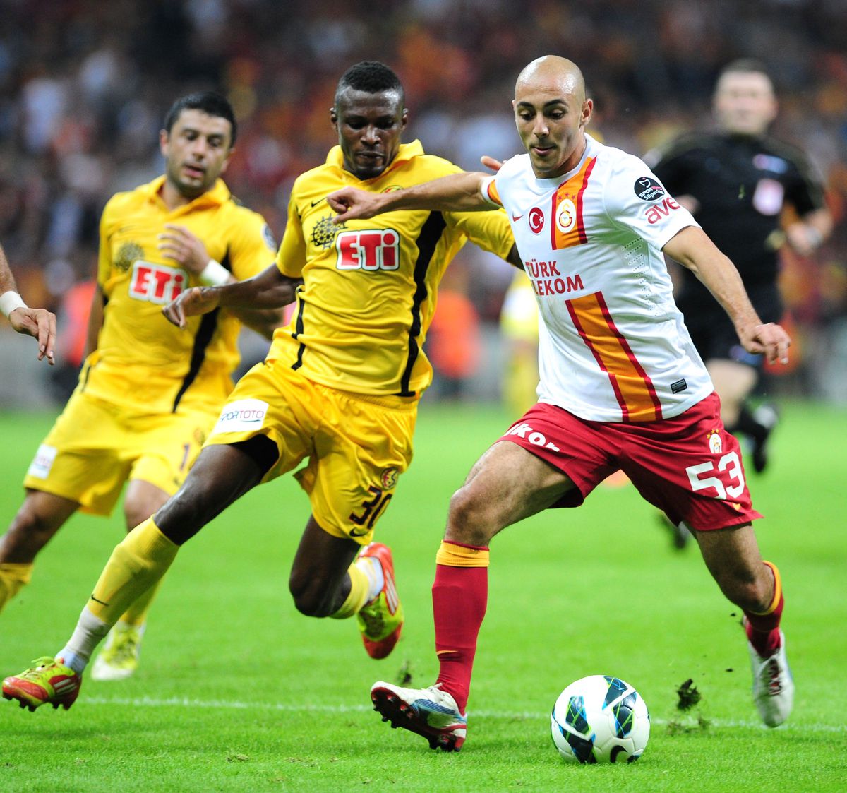 Galatasaray Son Dakika Golüyle Yıkıldı