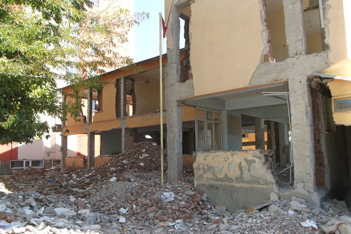 Hizan'da Eğitim Yatırımları