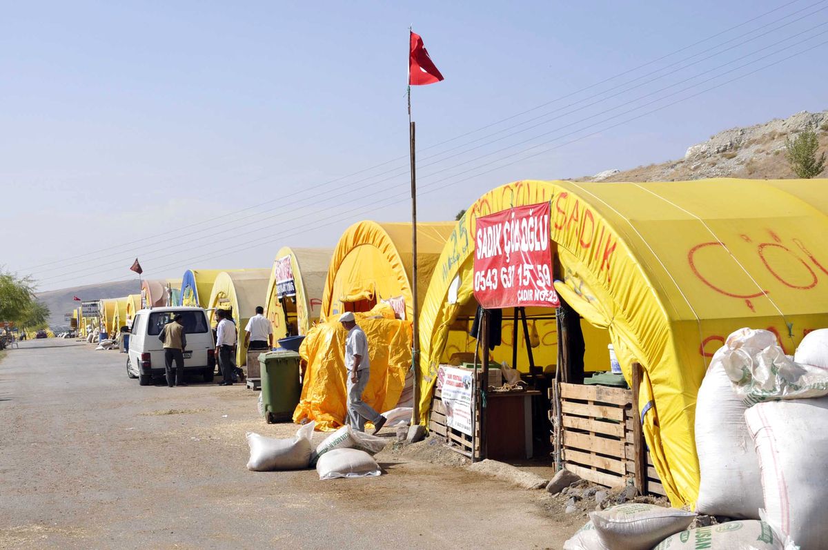 Kurban Çadırları Kuruluyor