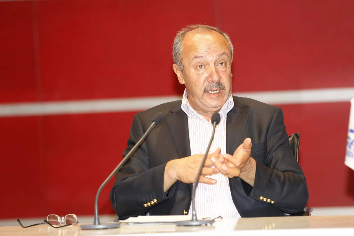 Prof. Dr. Mehmet Çelik, " Birinci Dünya Savaşı\'nın Tek Sebebi Petroldür"