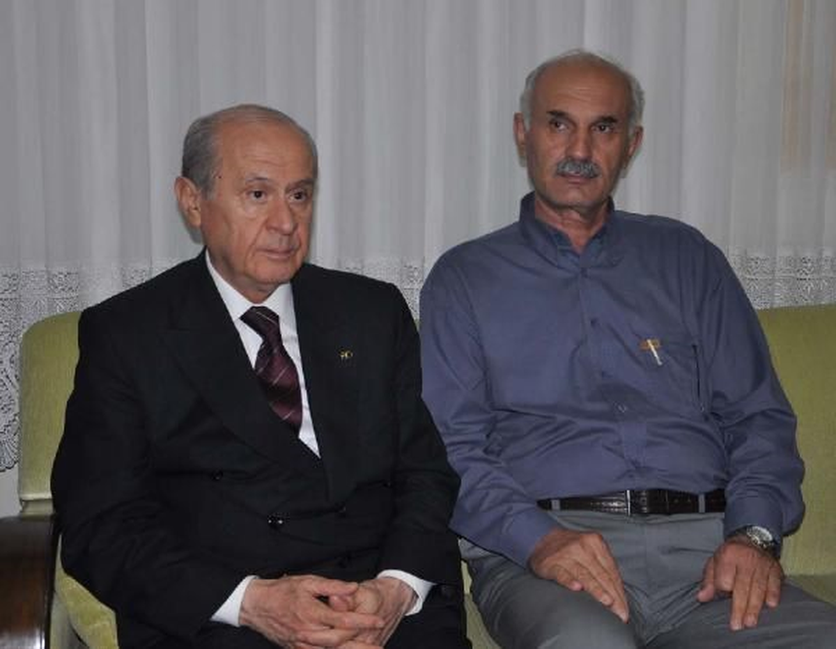 Samsun 2 Bahçeli Şehit Başsavcı\'nın Ailesini Ziyaret Etti "Mhp Genel Başkanı Bahçeli."