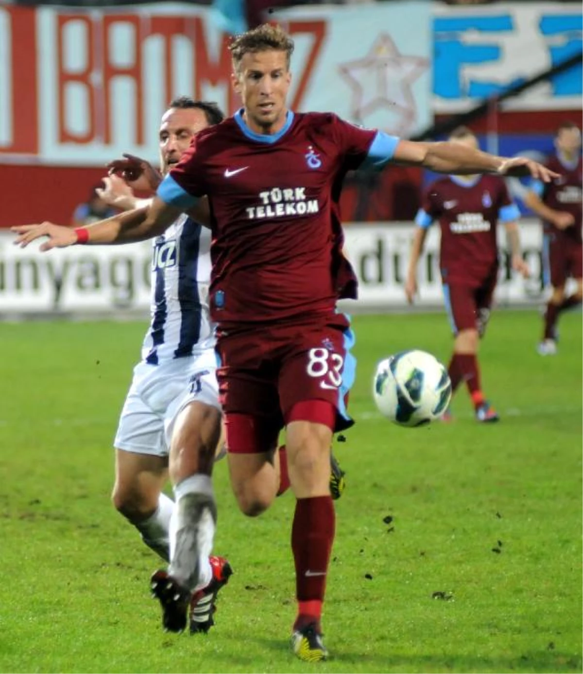 Trabzonspor\'da "Janko Niye Oynatılmıyor" Tartışması
