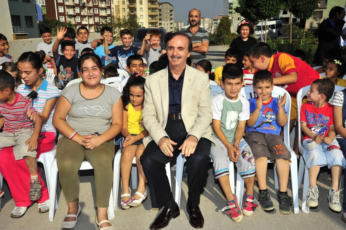 Yıldırım Belediyesi İki Mahallede 5 Park Açtı