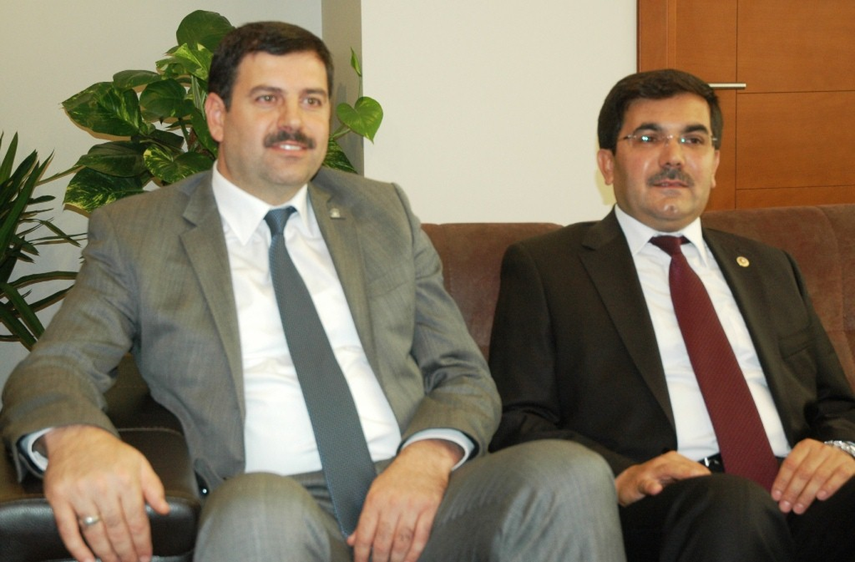 AK Parti\'den Halk Günü Toplantısı