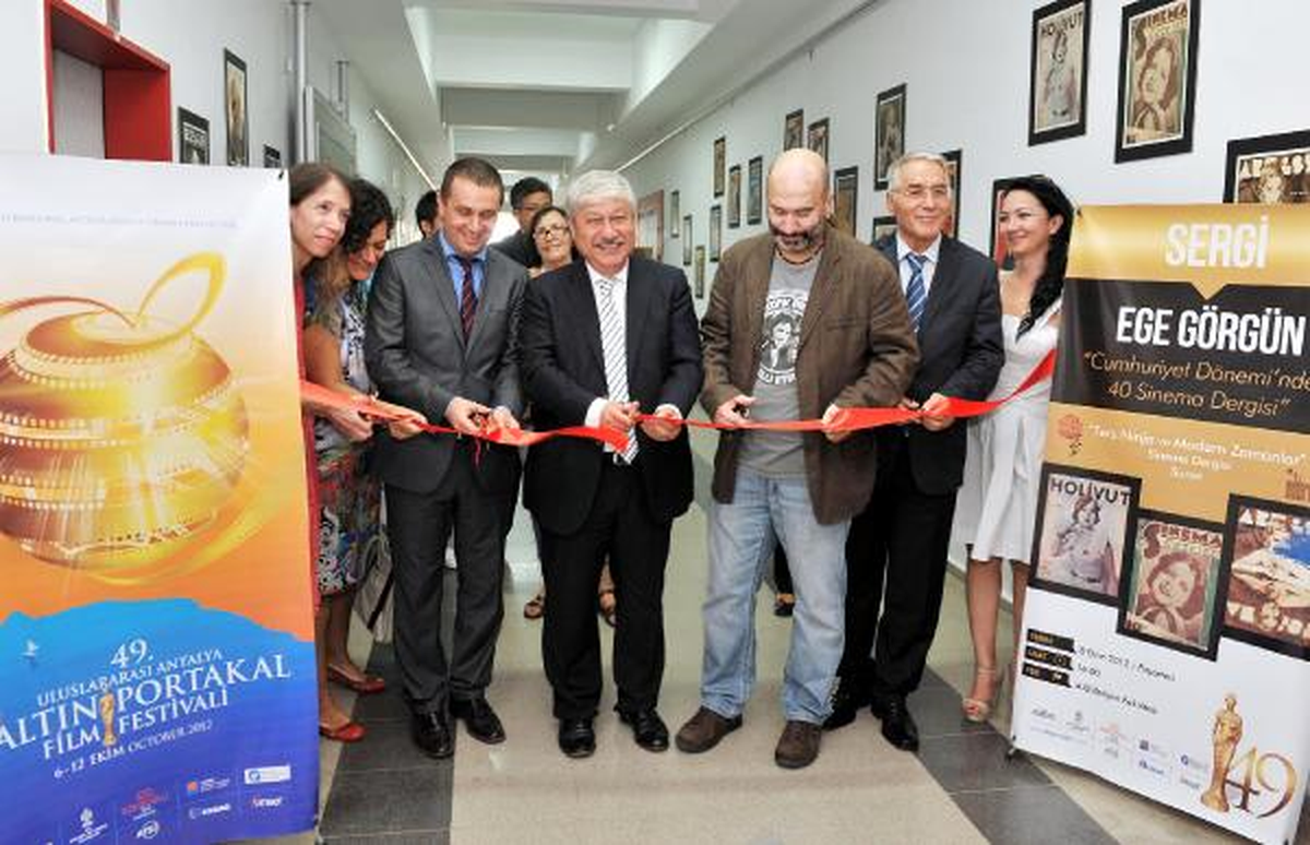 Altın Portakal\'da Sinema Dergisi Sergisi