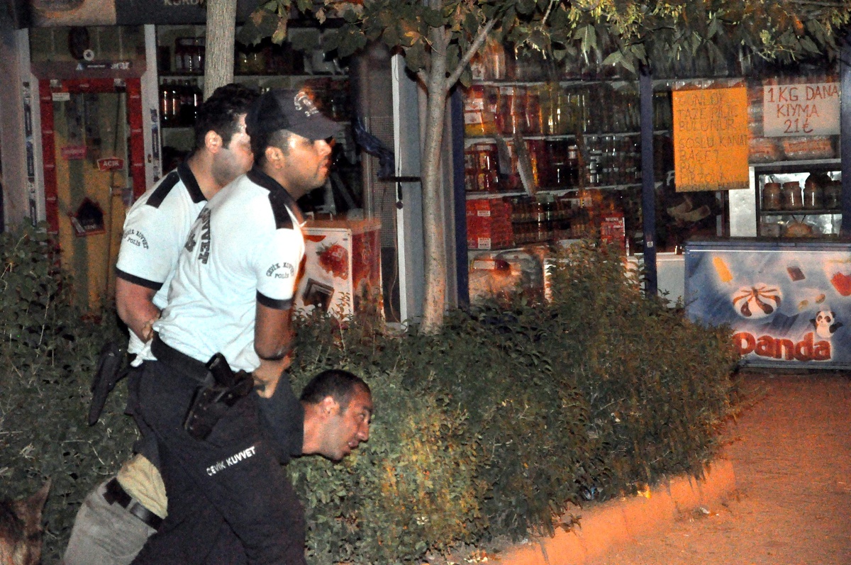 Balık Pişirme Kavgası Çatışmaya Dönüştü