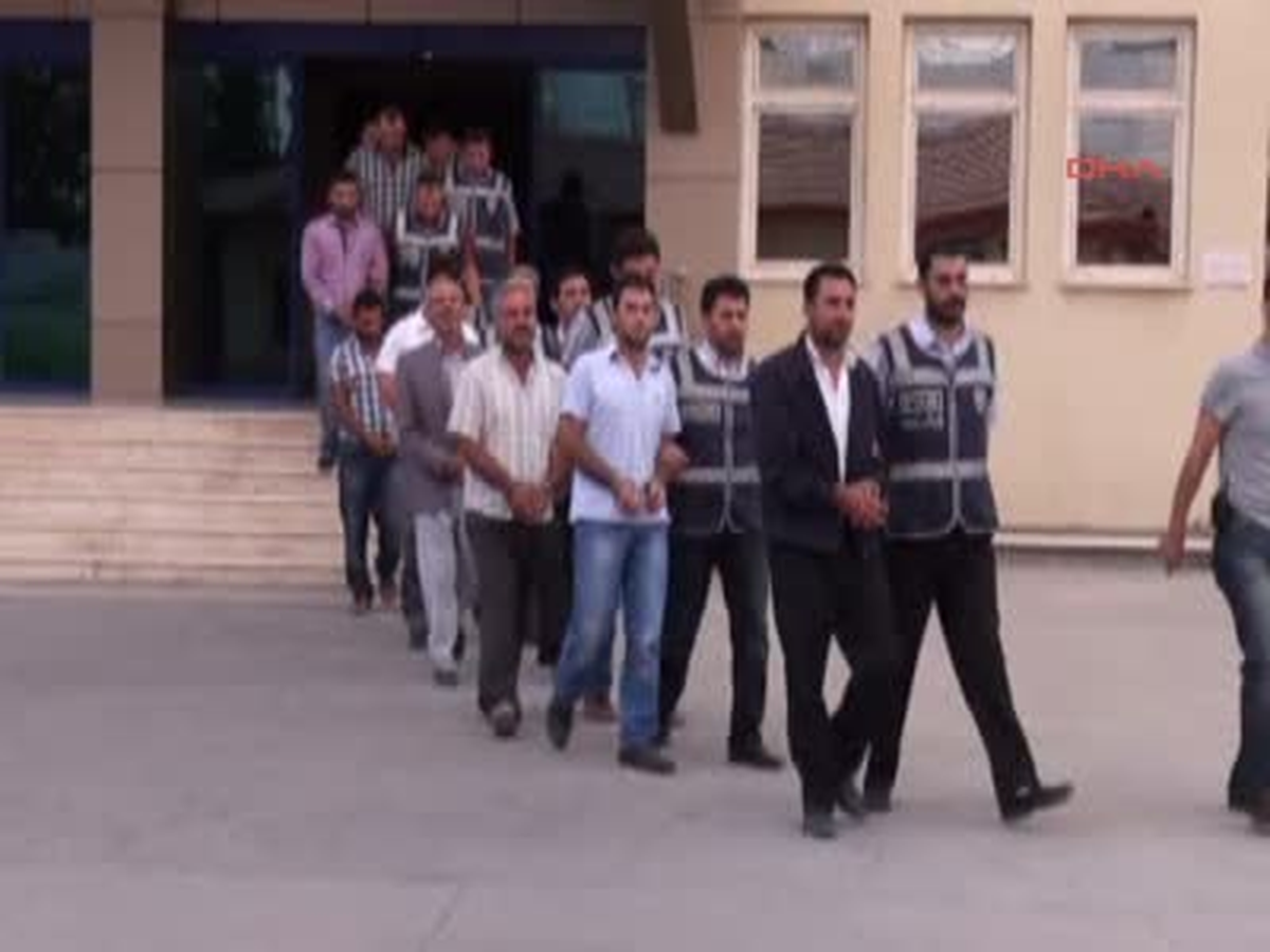 Gaziantep Suriye\'den Kaçak Mal Getiren Suç Örgütü Çökertildi Suriye\'den Kaçak Mal Getiren Suç...