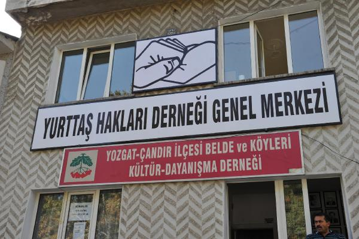 Gürsel Tekin : AKP İktidarından Bu Ülkeyi Kurtarmak İçin Örgütlenmemiz Gerekir