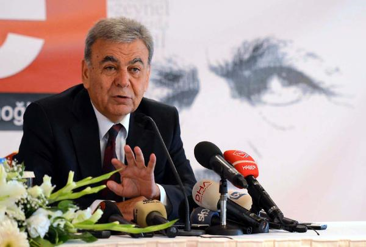 İzmir Büyükşehir Davası, \'Çete\' Adıyla Kitap Oldu