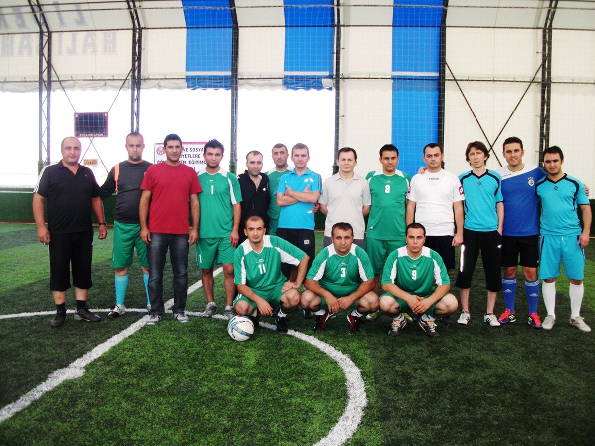 San-Sof-Ged 3. Kurumlar Arası Cumhuriyet Kupası Futbol Turnuvasını Başlattı