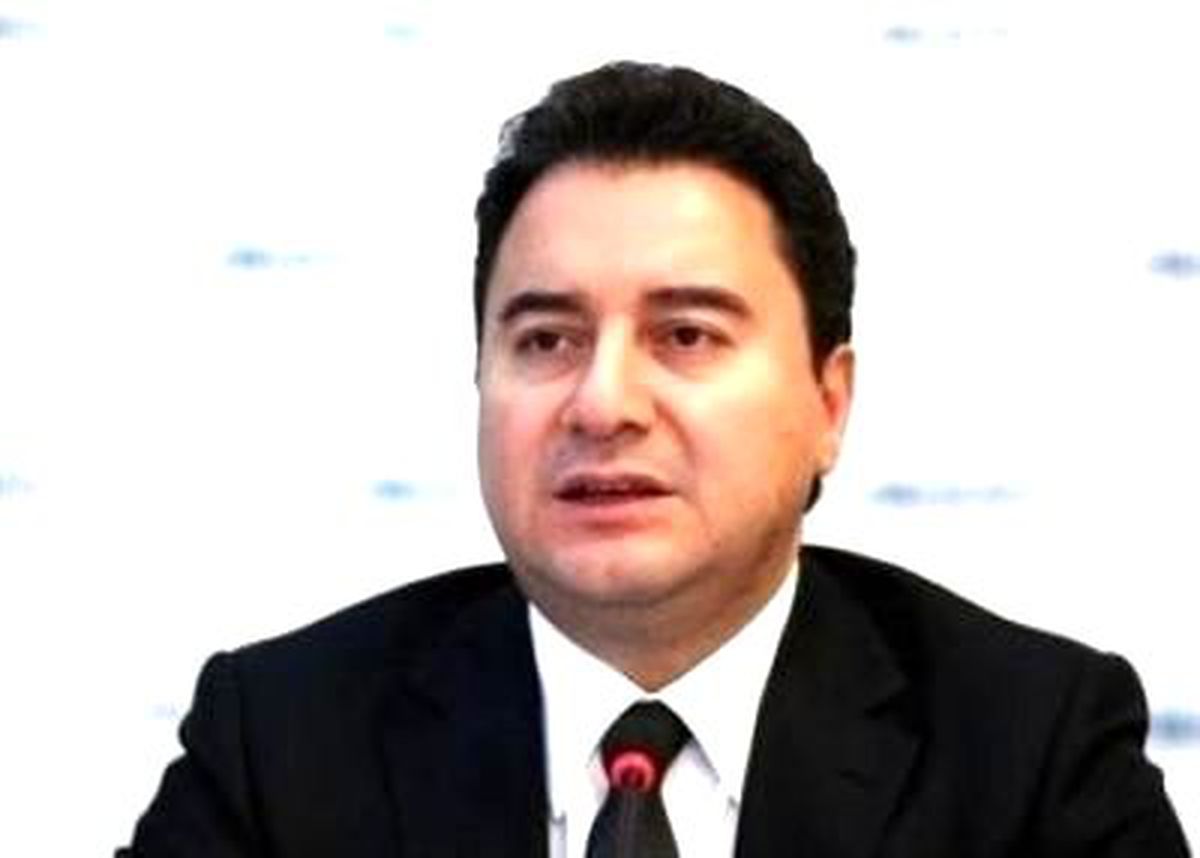 2012 İçin Büyüme 3.2\'ye Çekildi