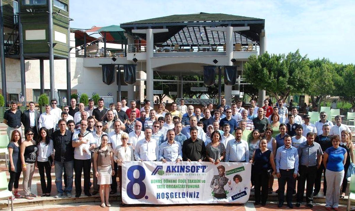 Akınsoft Çözüm Ortaklarını Ödüllendirdi