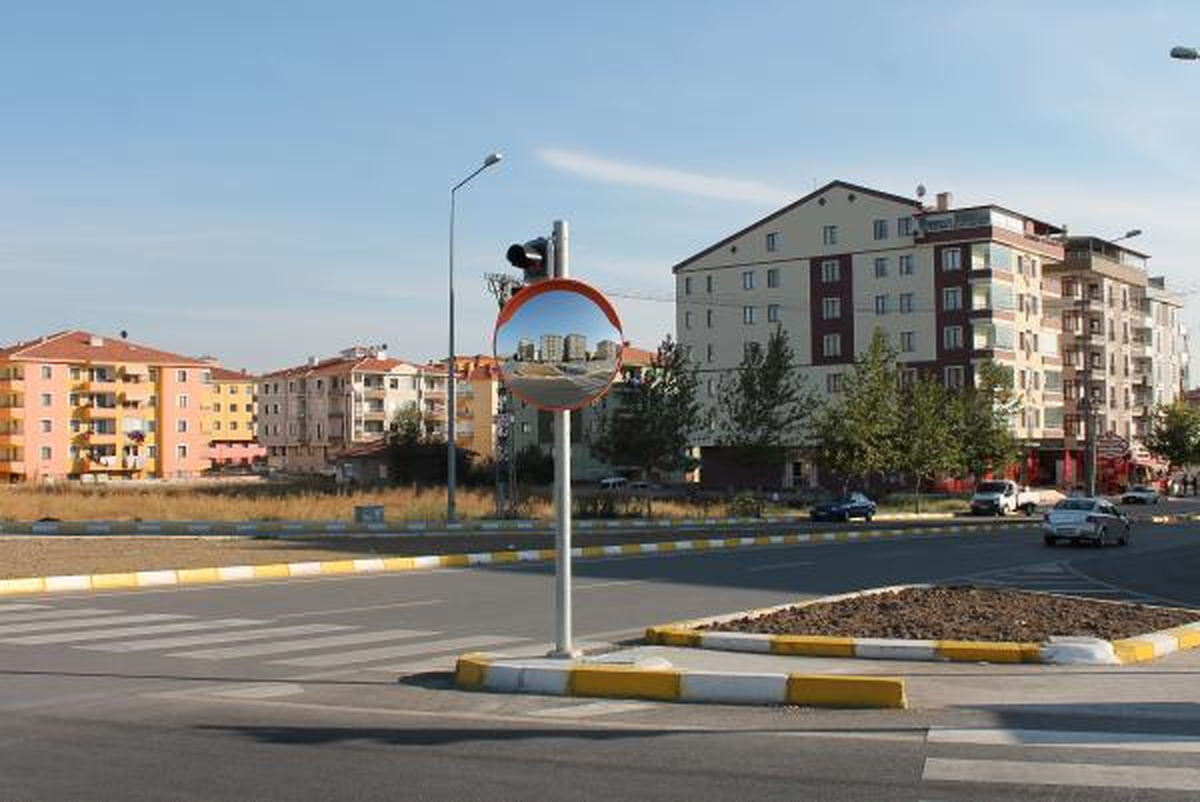 Çorum\'da Kazalara Karşı Aynalı Önlem