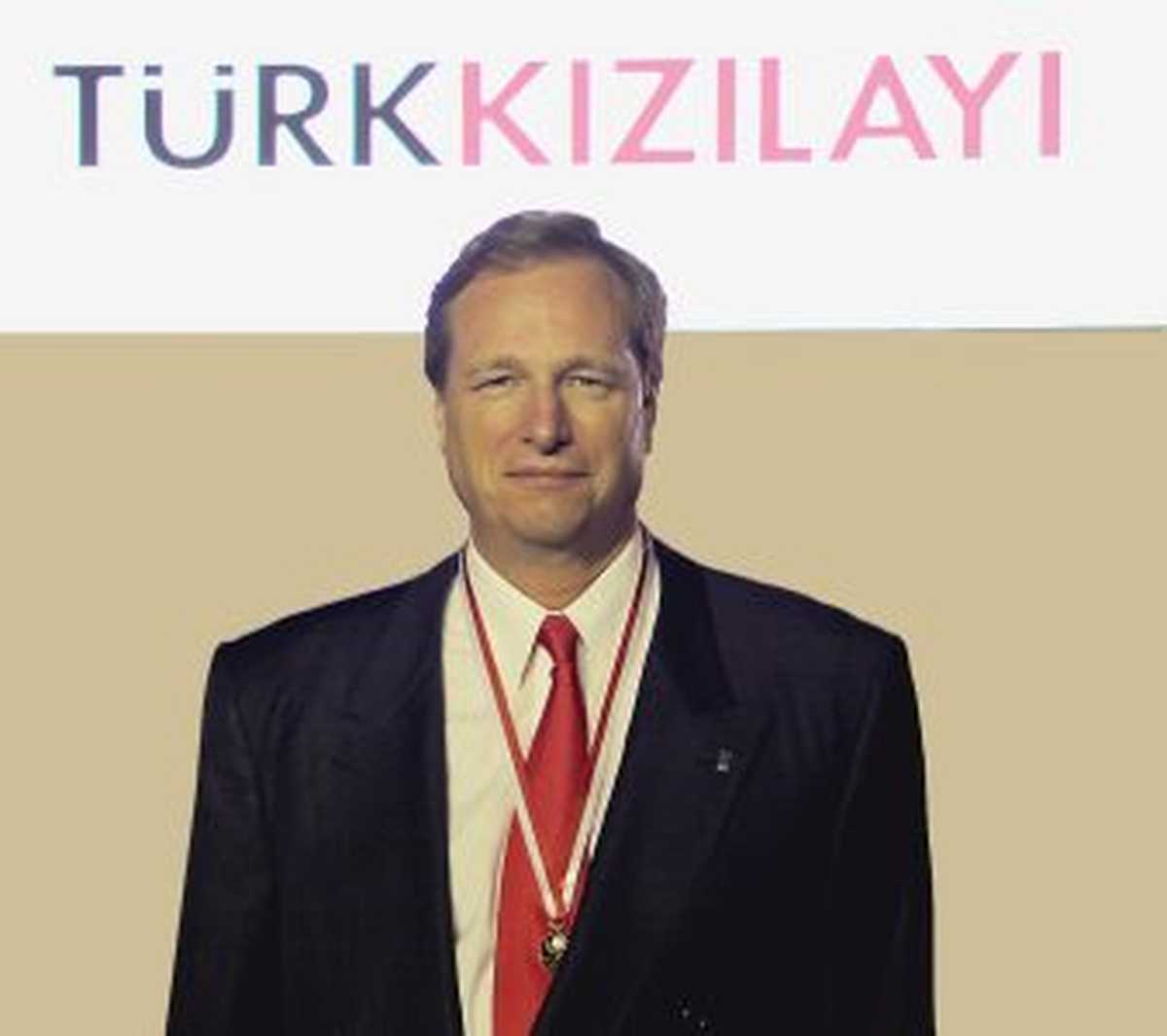 Deva Holding\'e Kızılay\'dan Büyük Ödül