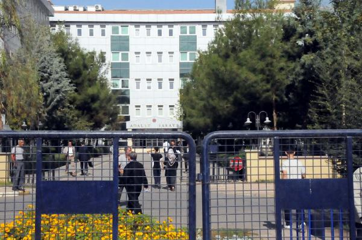 Adliye\'den 115 Kilo Eroin Çalındı